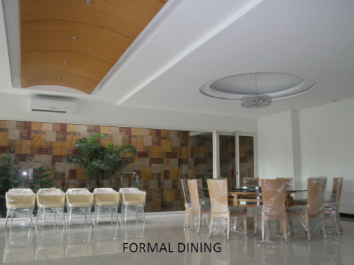 Formal Dining